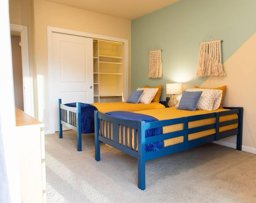 Sunserra Villa! Movie Room, Family Friendly, Bbqs, Pools, Free Golf! Quincy Esterno foto