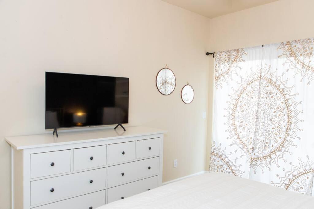 Sunserra Villa! Movie Room, Family Friendly, Bbqs, Pools, Free Golf! Quincy Esterno foto